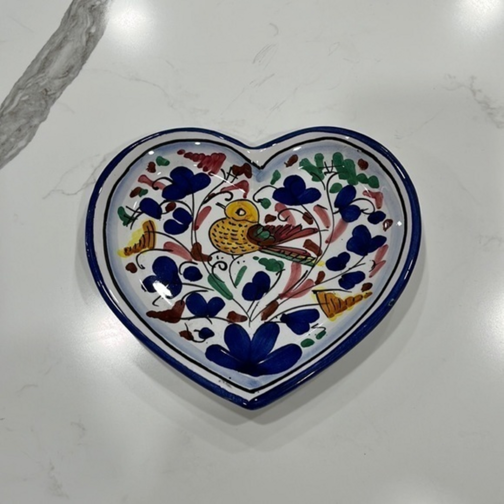 NWOT Vintage Sambuco Mario Italy‎ Heart Shaped Plate. Bird Hand Painted